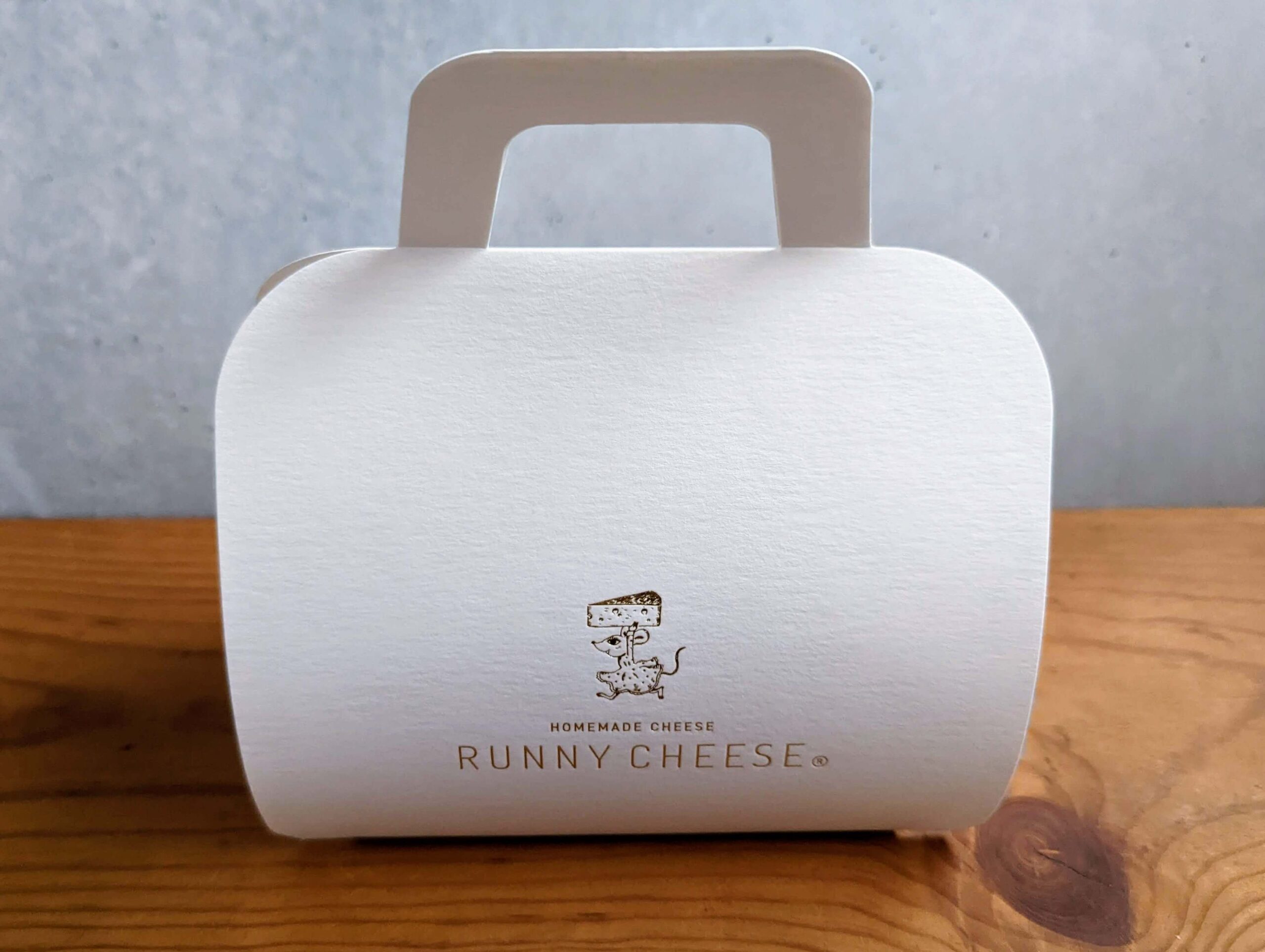 RUNNY CHEESE 羽二餡バターチーズサンド (16)